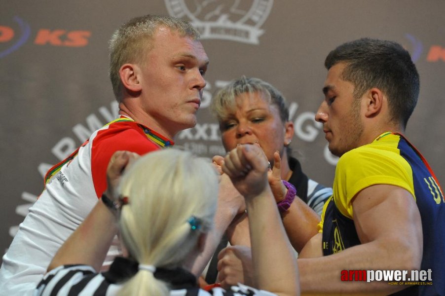 Euroarm 2013 - day 4 - right hand juniors 21, seniors # Armwrestling # Armpower.net