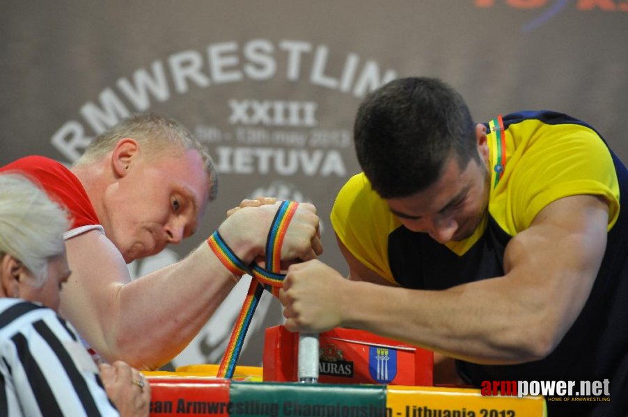 Euroarm 2013 - day 4 - right hand juniors 21, seniors # Armwrestling # Armpower.net