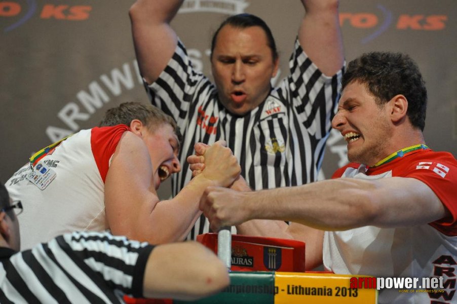 Euroarm 2013 - day 4 - right hand juniors 21, seniors # Siłowanie na ręce # Armwrestling # Armpower.net