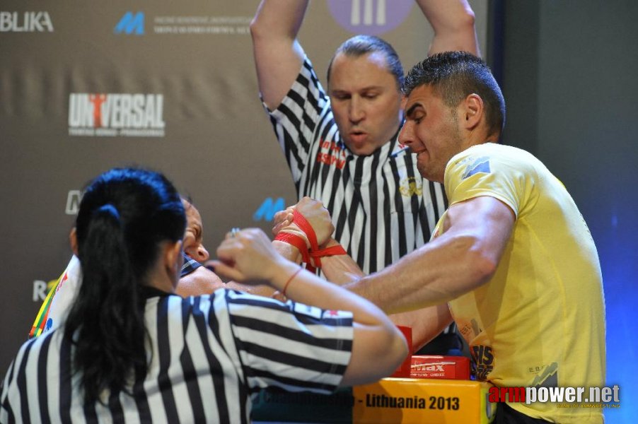 Euroarm 2013 - day 4 - right hand juniors 21, seniors # Armwrestling # Armpower.net