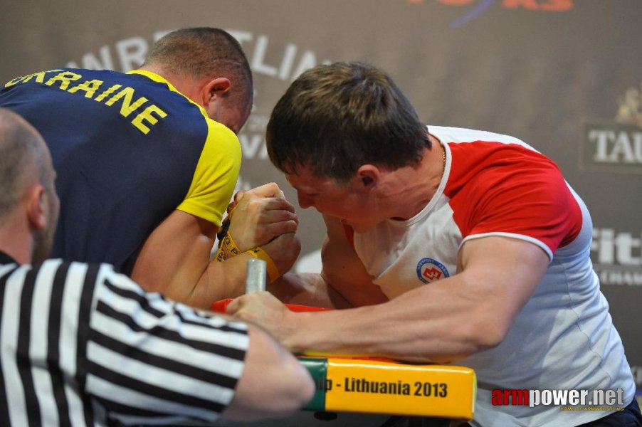 Euroarm 2013 - day 4 - right hand juniors 21, seniors # Siłowanie na ręce # Armwrestling # Armpower.net