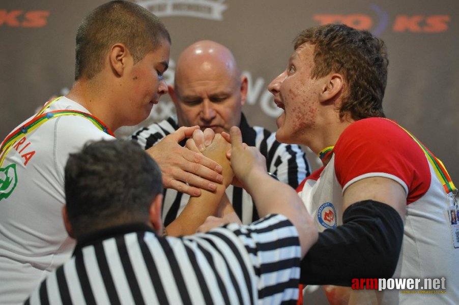 Euroarm 2013 - day 4 - right hand juniors 21, seniors # Armwrestling # Armpower.net