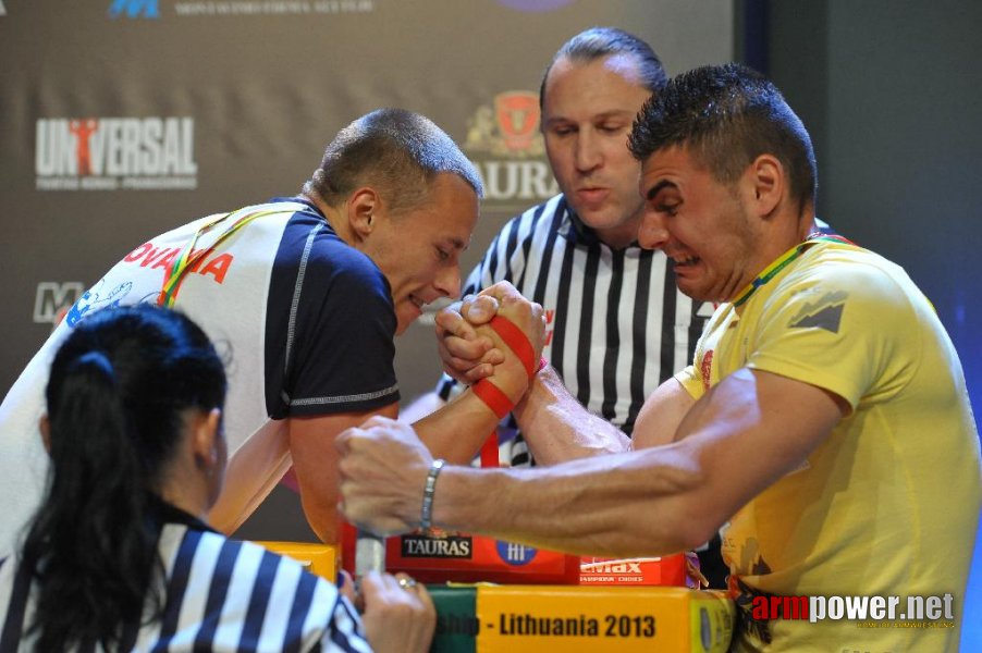 Euroarm 2013 - day 4 - right hand juniors 21, seniors # Siłowanie na ręce # Armwrestling # Armpower.net