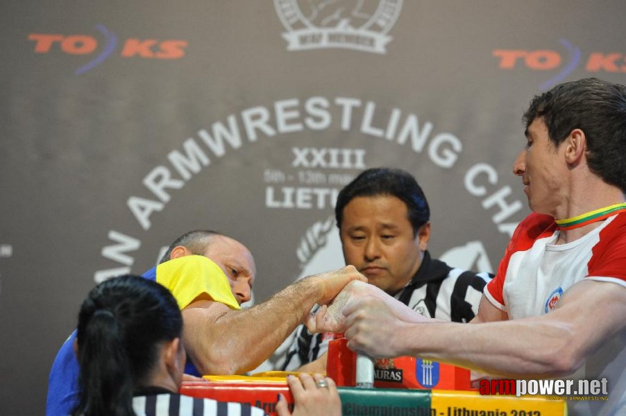 Euroarm 2013 - day 4 - right hand juniors 21, seniors # Armwrestling # Armpower.net