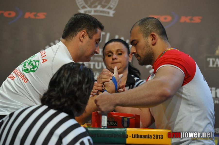 Euroarm 2013 - day 4 - right hand juniors 21, seniors # Siłowanie na ręce # Armwrestling # Armpower.net