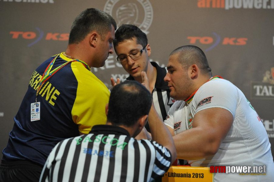 Euroarm 2013 - day 4 - right hand juniors 21, seniors # Armwrestling # Armpower.net