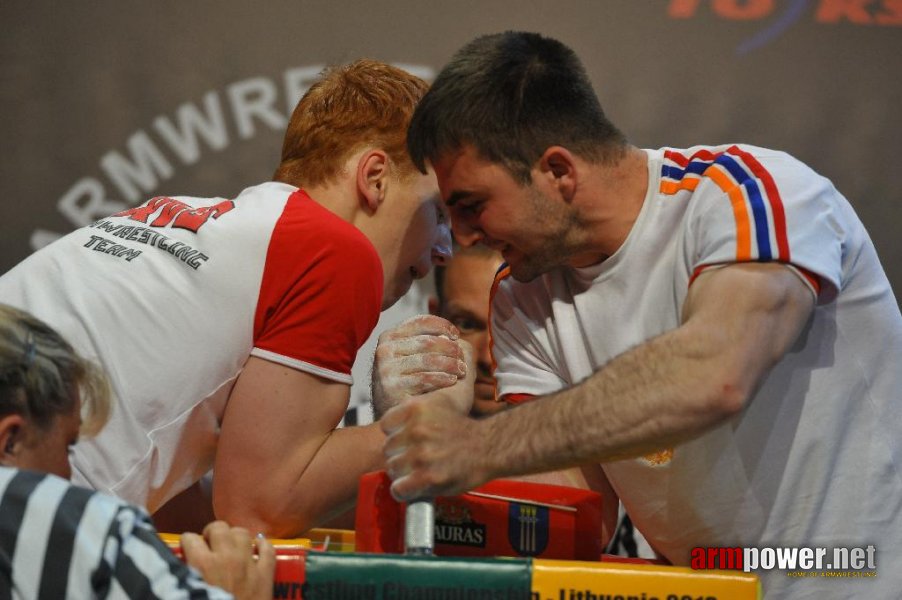 Euroarm 2013 - day 4 - right hand juniors 21, seniors # Siłowanie na ręce # Armwrestling # Armpower.net