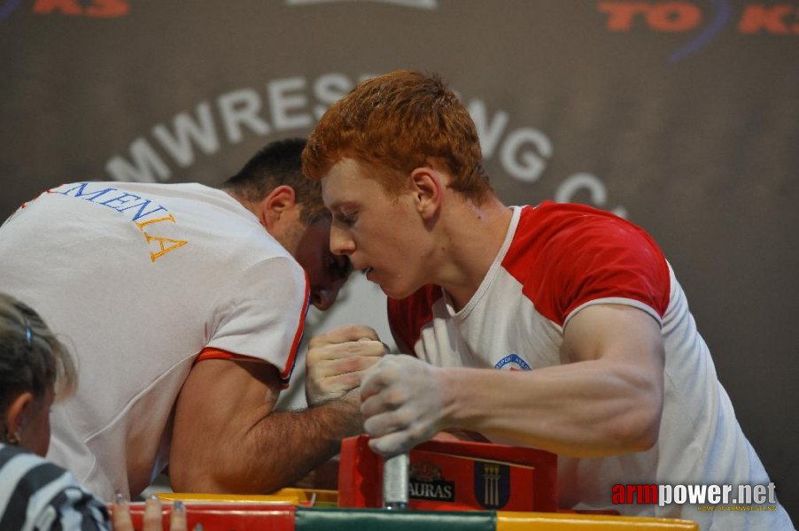 Euroarm 2013 - day 4 - right hand juniors 21, seniors # Armwrestling # Armpower.net