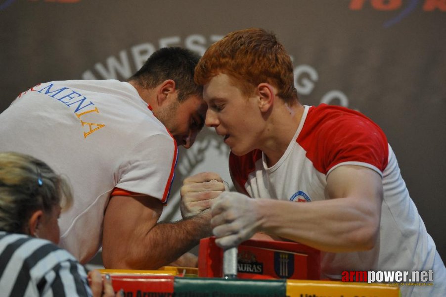 Euroarm 2013 - day 4 - right hand juniors 21, seniors # Armwrestling # Armpower.net