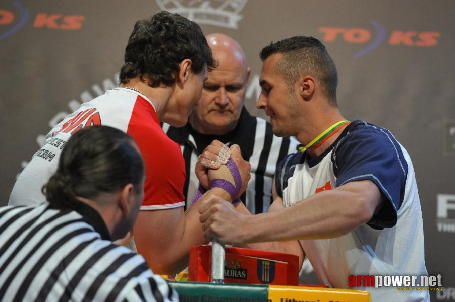 Euroarm 2013 - day 4 - right hand juniors 21, seniors # Siłowanie na ręce # Armwrestling # Armpower.net