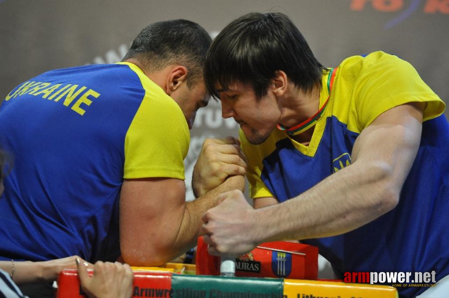 Euroarm 2013 - day 4 - right hand juniors 21, seniors # Armwrestling # Armpower.net