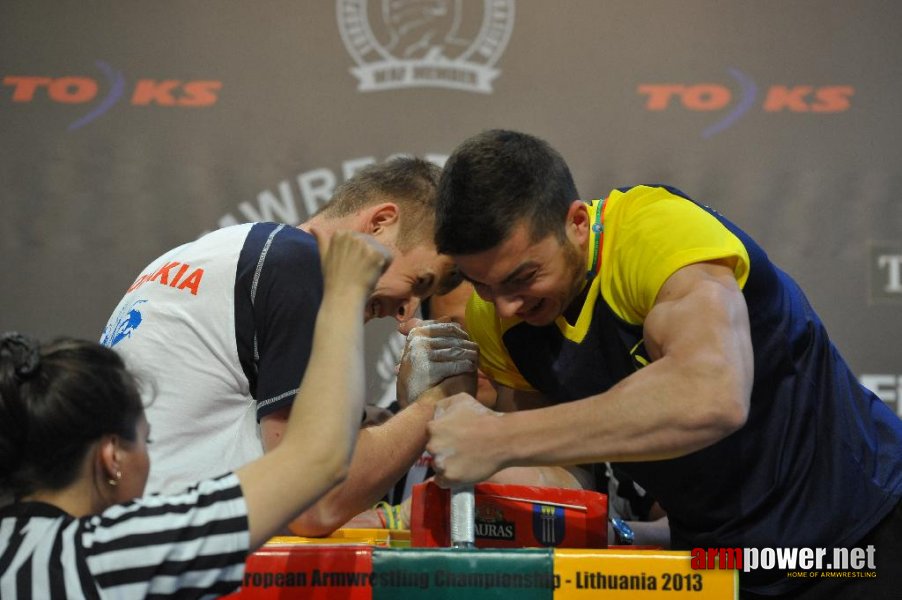 Euroarm 2013 - day 4 - right hand juniors 21, seniors # Siłowanie na ręce # Armwrestling # Armpower.net