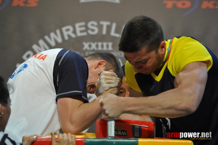 Euroarm 2013 - day 4 - right hand juniors 21, seniors # Armwrestling # Armpower.net