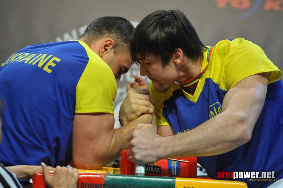 Euroarm 2013 - day 4 - right hand juniors 21, seniors # Armwrestling # Armpower.net