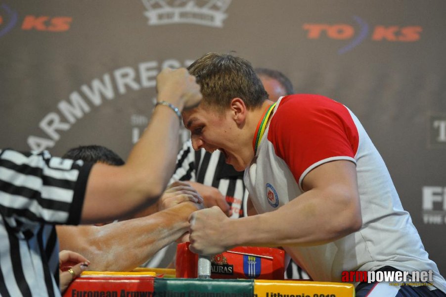 Euroarm 2013 - day 4 - right hand juniors 21, seniors # Siłowanie na ręce # Armwrestling # Armpower.net