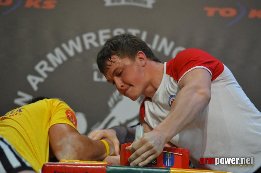 Euroarm 2013 - day 4 - right hand juniors 21, seniors # Siłowanie na ręce # Armwrestling # Armpower.net