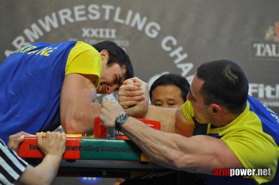 Euroarm 2013 - day 4 - right hand juniors 21, seniors # Armwrestling # Armpower.net