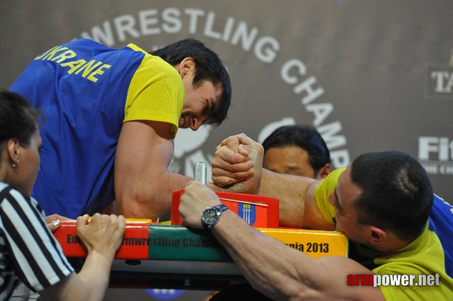 Euroarm 2013 - day 4 - right hand juniors 21, seniors # Siłowanie na ręce # Armwrestling # Armpower.net