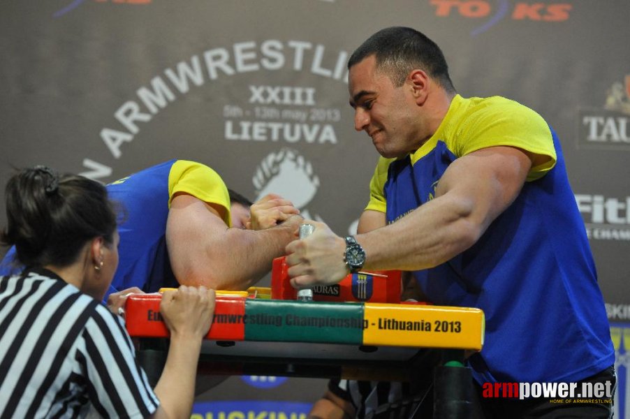 Euroarm 2013 - day 4 - right hand juniors 21, seniors # Armwrestling # Armpower.net