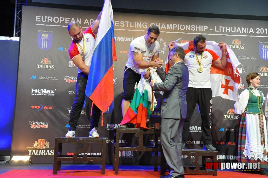 Euroarm 2013 - day 4 - right hand juniors 21, seniors # Siłowanie na ręce # Armwrestling # Armpower.net