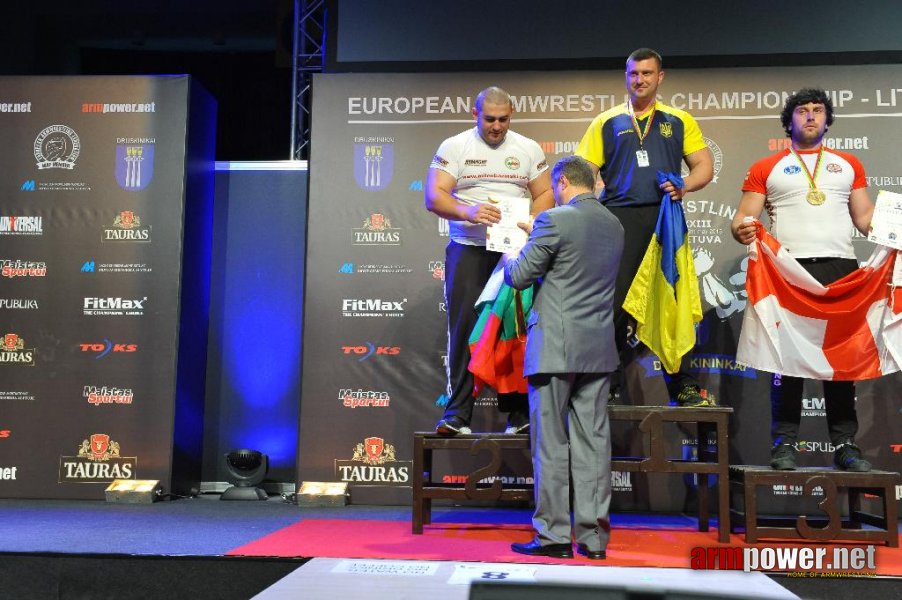 Euroarm 2013 - day 4 - right hand juniors 21, seniors # Armwrestling # Armpower.net