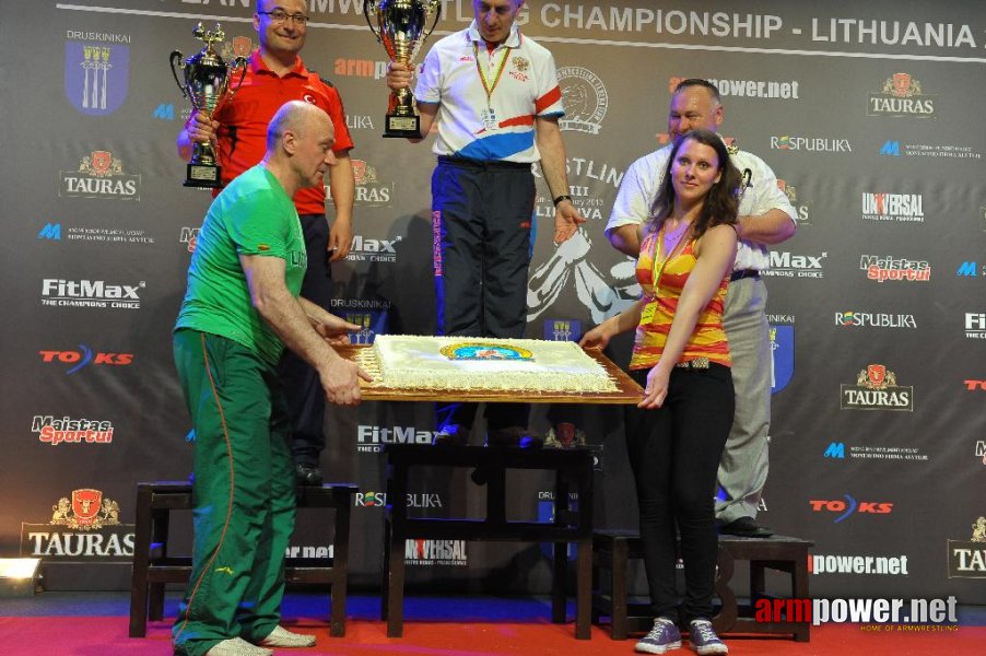 Euroarm 2013 - day 4 - right hand juniors 21, seniors # Siłowanie na ręce # Armwrestling # Armpower.net