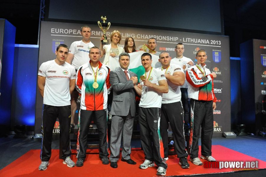 Euroarm 2013 - day 4 - right hand juniors 21, seniors # Siłowanie na ręce # Armwrestling # Armpower.net