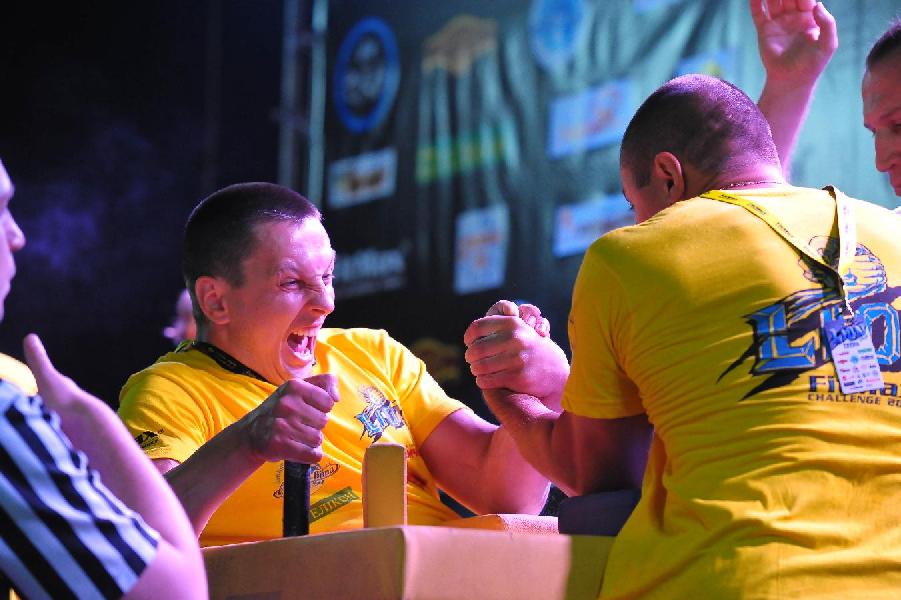 Lion Cup – Fitmax Challenge 2013 # Armwrestling # Armpower.net