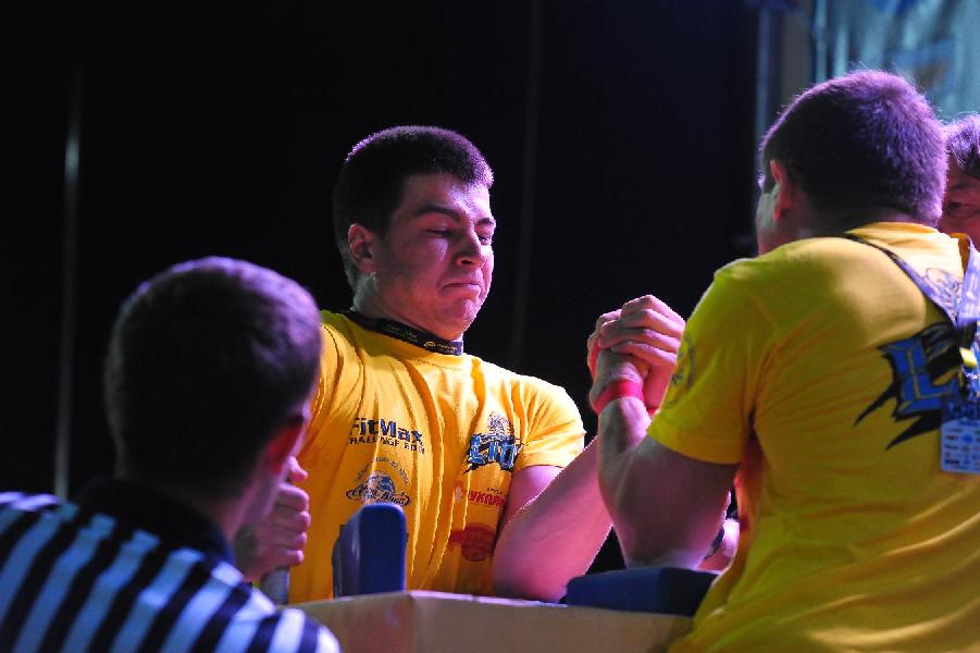 Lion Cup – Fitmax Challenge 2013 # Armwrestling # Armpower.net