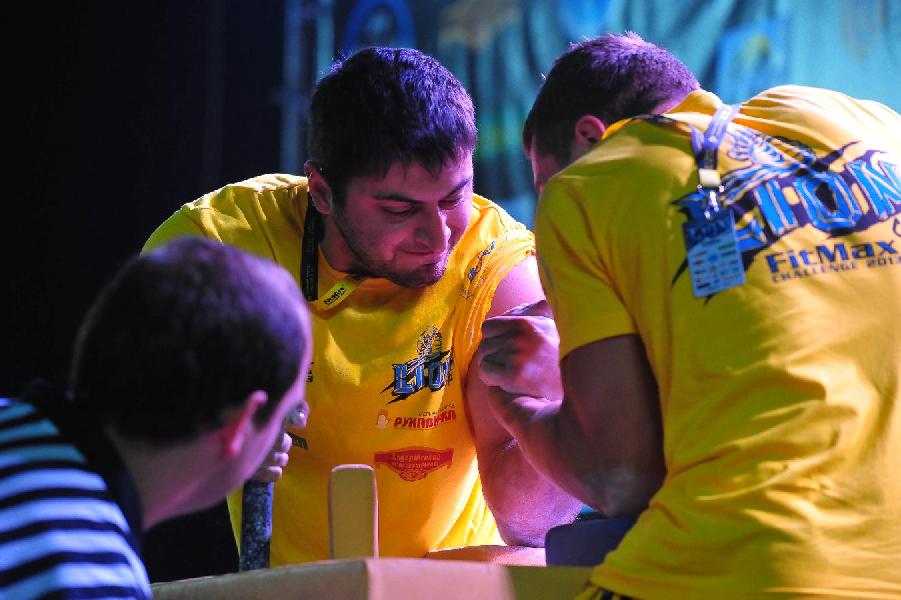 Lion Cup – Fitmax Challenge 2013 # Armwrestling # Armpower.net