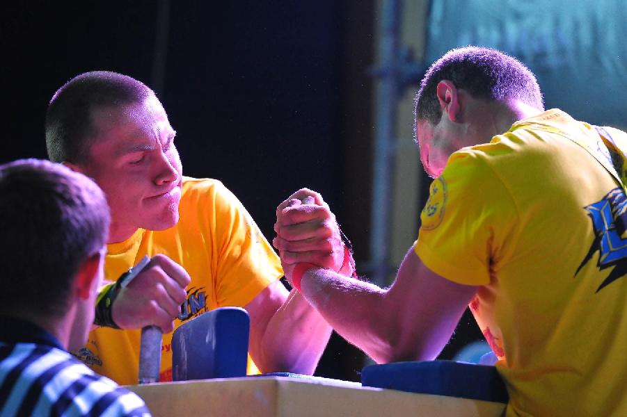 Lion Cup – Fitmax Challenge 2013 # Siłowanie na ręce # Armwrestling # Armpower.net