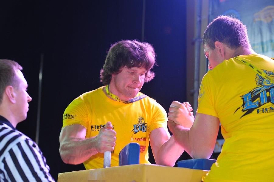 Lion Cup – Fitmax Challenge 2013 # Siłowanie na ręce # Armwrestling # Armpower.net