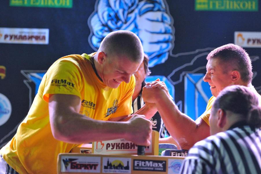 Lion Cup – Fitmax Challenge 2013 # Armwrestling # Armpower.net