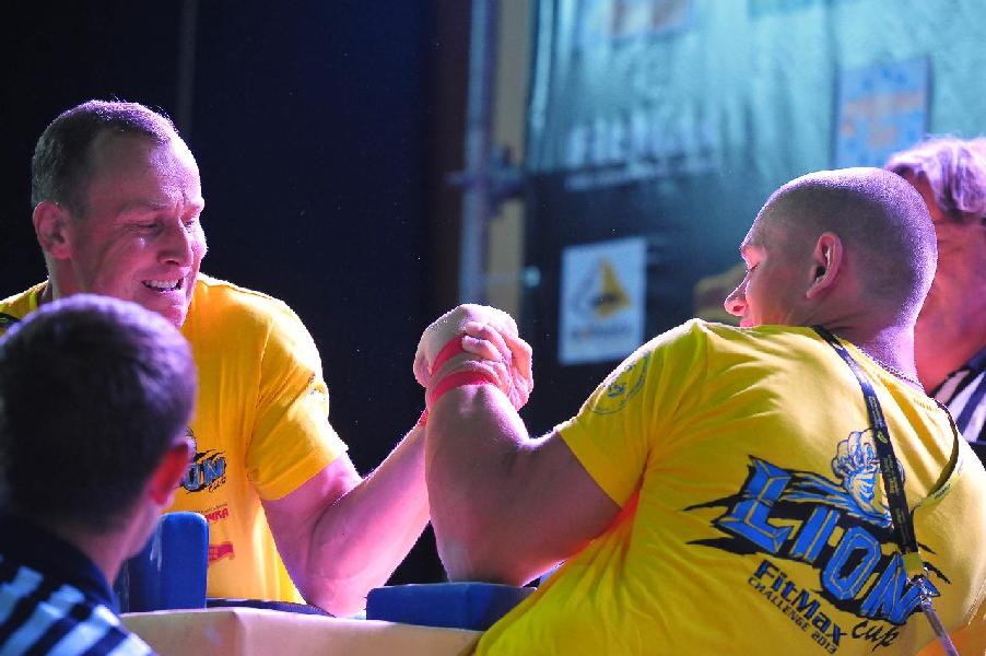 Lion Cup 2013 - Right Hand # Siłowanie na ręce # Armwrestling # Armpower.net