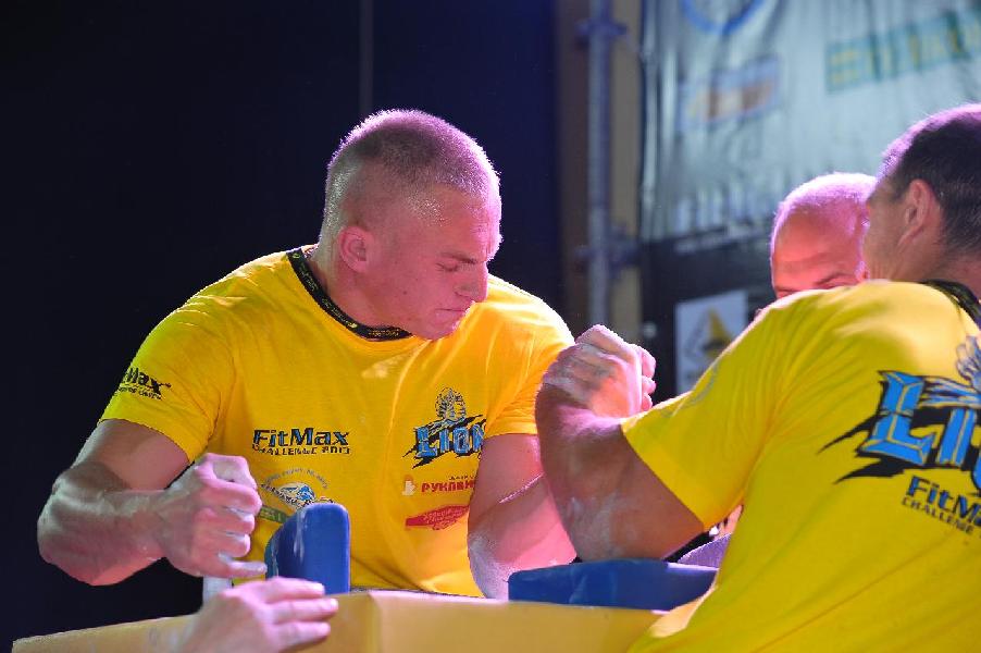 Lion Cup 2013 - Right Hand # Siłowanie na ręce # Armwrestling # Armpower.net