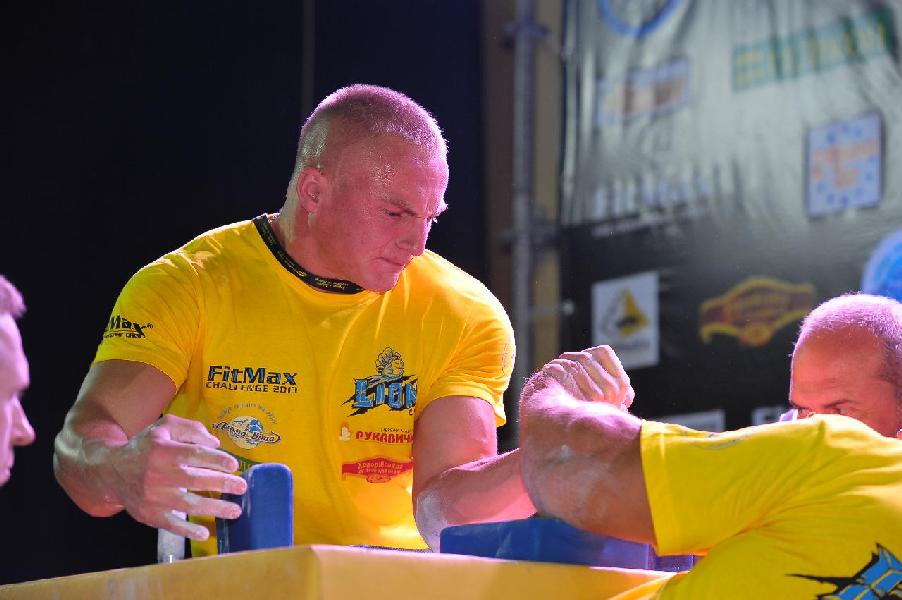 Lion Cup 2013 - Right Hand # Armwrestling # Armpower.net