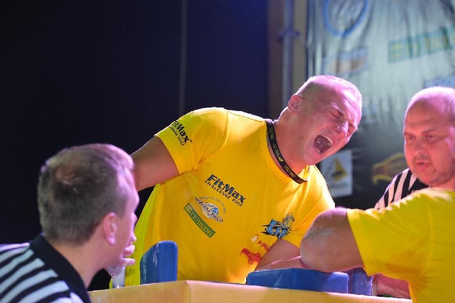 Lion Cup 2013 - Right Hand # Armwrestling # Armpower.net