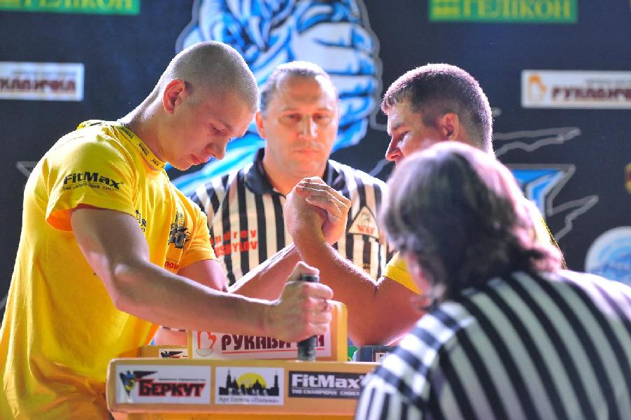 Lion Cup 2013 - Right Hand # Siłowanie na ręce # Armwrestling # Armpower.net