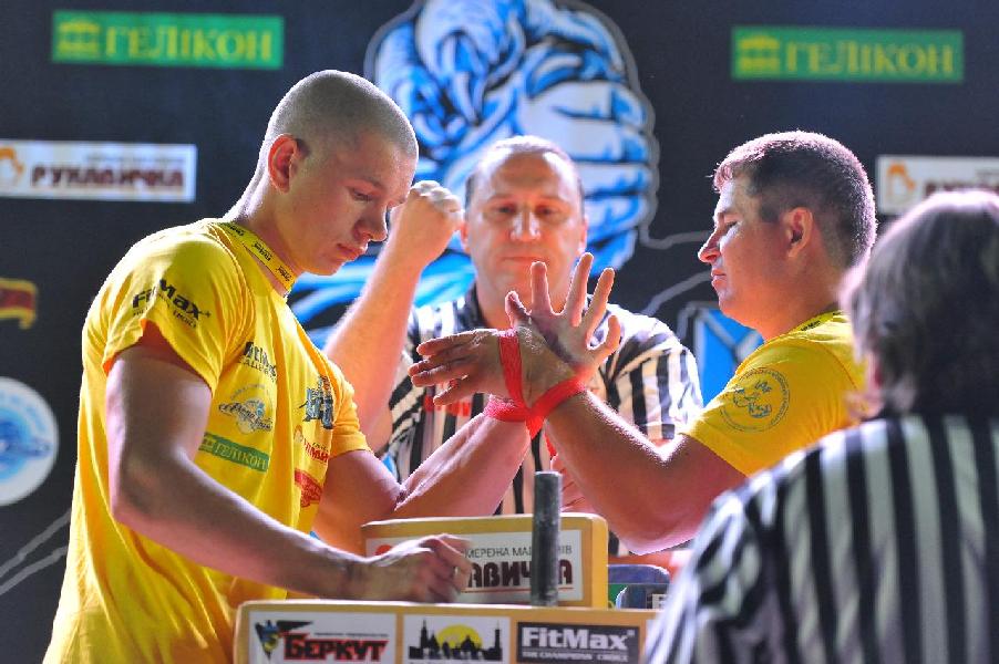 Lion Cup 2013 - Right Hand # Armwrestling # Armpower.net