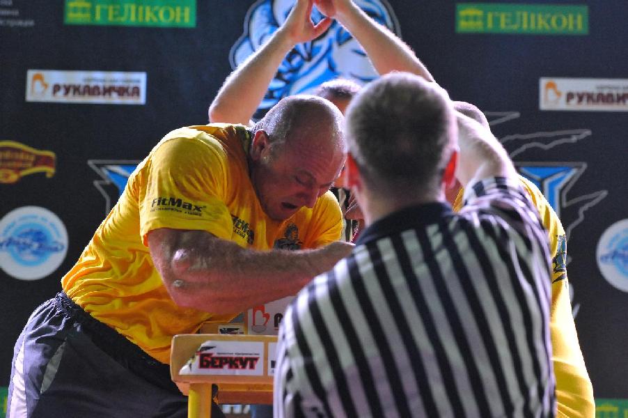 Lion Cup 2013 - Right Hand # Armwrestling # Armpower.net