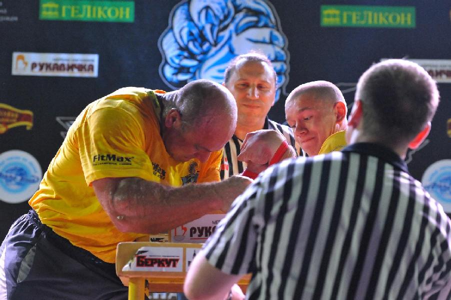 Lion Cup 2013 - Right Hand # Armwrestling # Armpower.net