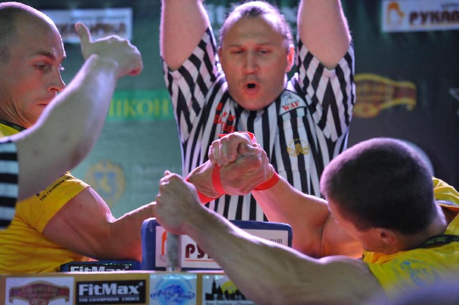 Lion Cup 2013 - Right Hand # Siłowanie na ręce # Armwrestling # Armpower.net