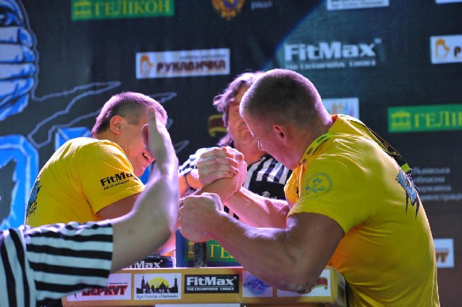 Lion Cup 2013 - Right Hand # Siłowanie na ręce # Armwrestling # Armpower.net