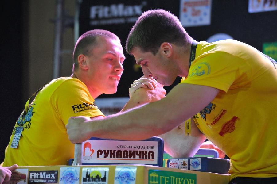 Lion Cup 2013 - Right Hand # Siłowanie na ręce # Armwrestling # Armpower.net