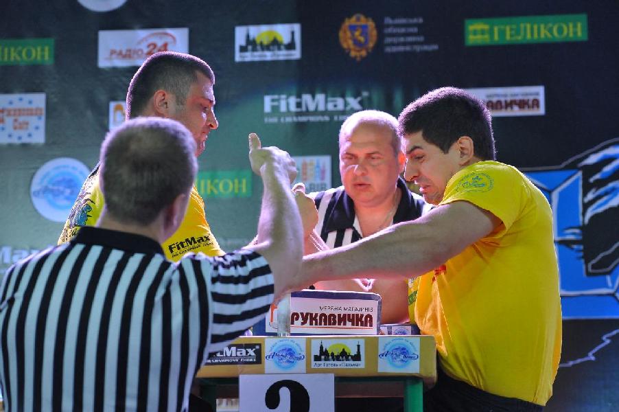 Lion Cup 2013 - Right Hand # Armwrestling # Armpower.net