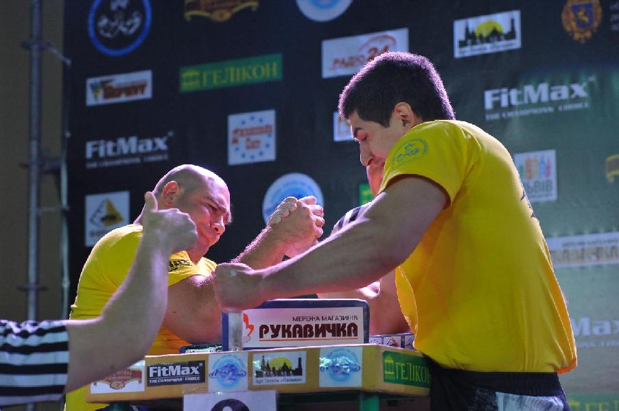 Lion Cup 2013 - Right Hand # Siłowanie na ręce # Armwrestling # Armpower.net