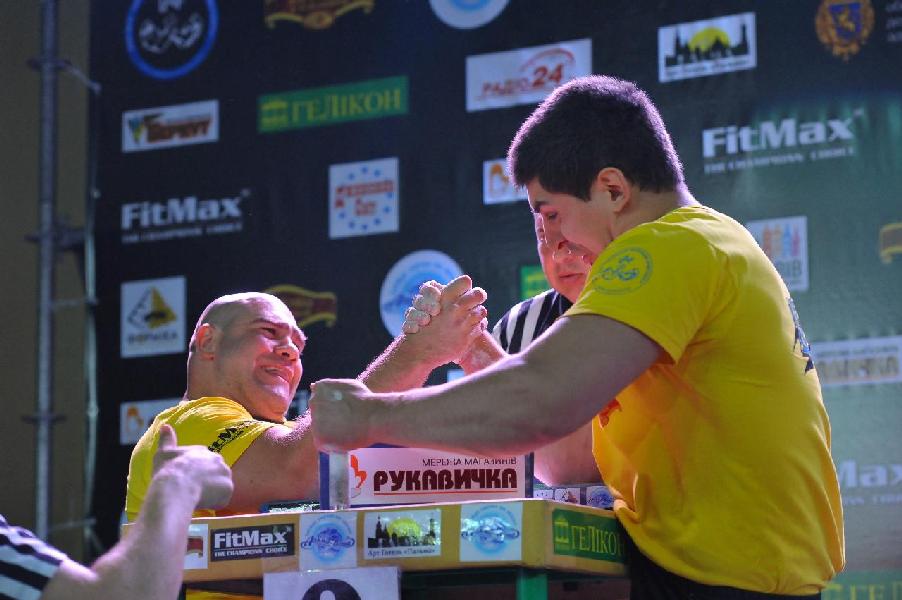 Lion Cup 2013 - Right Hand # Armwrestling # Armpower.net