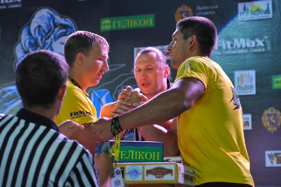 Lion Cup 2013 - Right Hand # Siłowanie na ręce # Armwrestling # Armpower.net