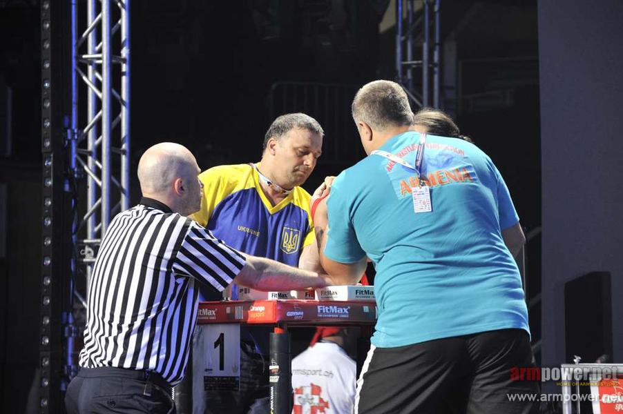 World Armwrestling Championship 2013 - day 1 # Armwrestling # Armpower.net