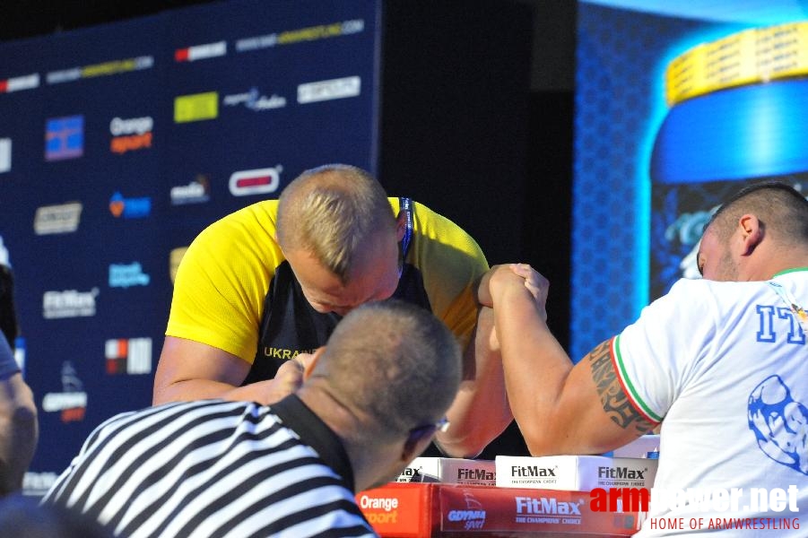 World Armwrestling Championship 2013 - day 1 - photo: Mirek # Armwrestling # Armpower.net